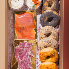 Load image into Gallery viewer, Lunch Box