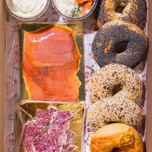 Load image into Gallery viewer, Lunch Box