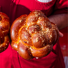 Load image into Gallery viewer, Streusel & Raisin Round Challah • 11-27 Sept Only • 2 DAY NOTICE REQ'D