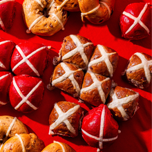 Load image into Gallery viewer, Hot X Bun 6-Pack (Available from 13/3)
