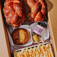 Load image into Gallery viewer, Rosh Hashanah Box - Avail. Sep 19 - Oct 5 - 2 DAY NOTICE REQ&#39;D
