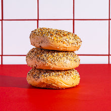 Load image into Gallery viewer, Bagel - Everything
