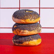 Load image into Gallery viewer, Bagel - Poppy
