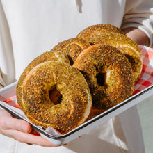 Load image into Gallery viewer, Za&#39;atar Bagel
